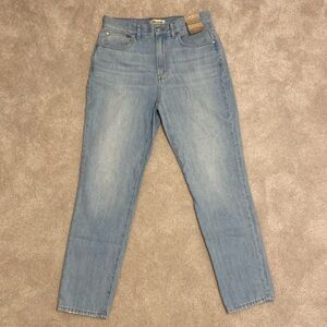 NWT - Madewell - PERFECT Vintage Jean Sz. 27 Light Wash